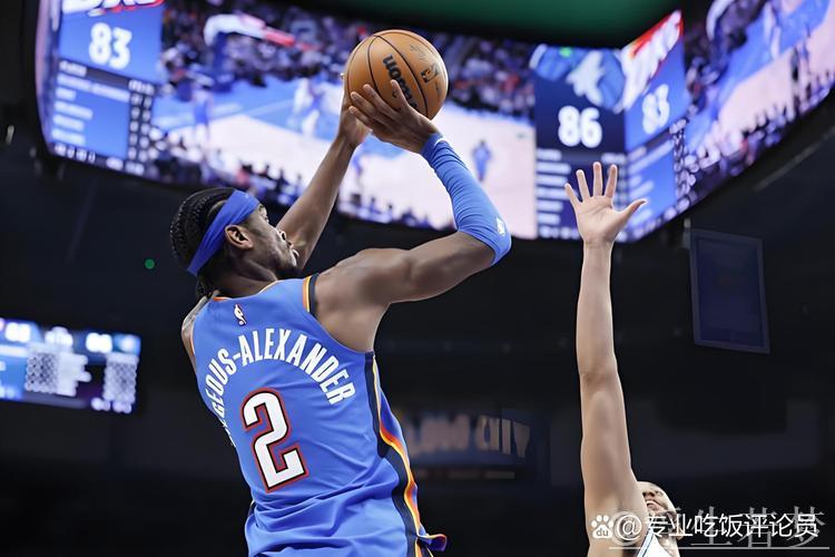 内姆哈德连续变向晃倒亚历山大 命中三分 内姆哈德连续变向晃倒亚历山大 命中三分